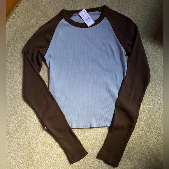 Brandy Melville Tops - John Galt Raglan Bella Top